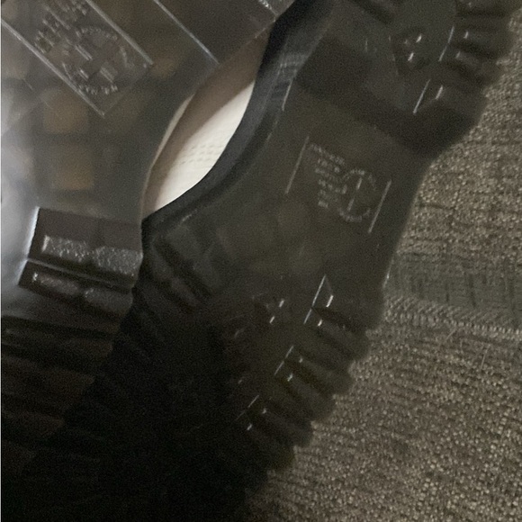 Dr marten boots - Picture 4 of 5